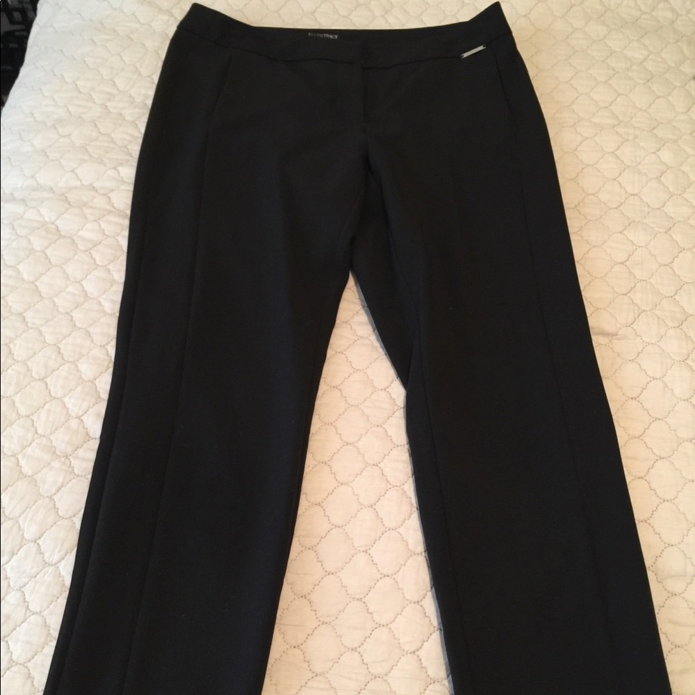 Ellen Tracy NWOT black stretchy pants size 4.